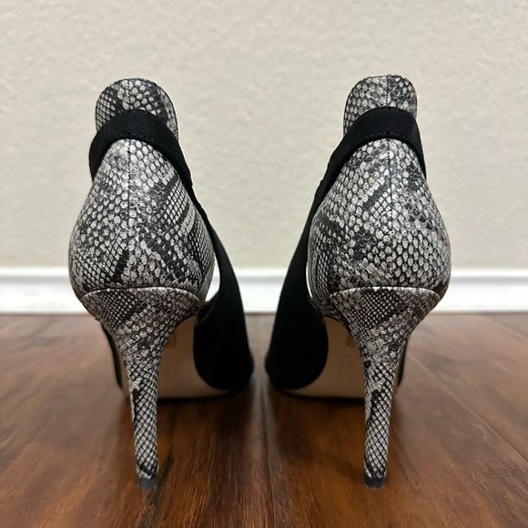 NWOB WHITE HOUSE BLACK MARKET Grace Suede Snake Embossed Open Toe Pumps - Picture 6 of 11